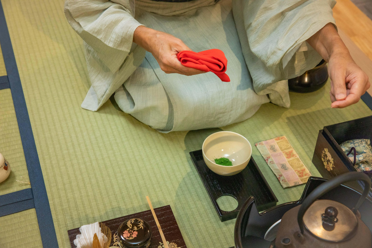 Tokyo: Casual Japanese Tea Ceremony with Matcha Tasting