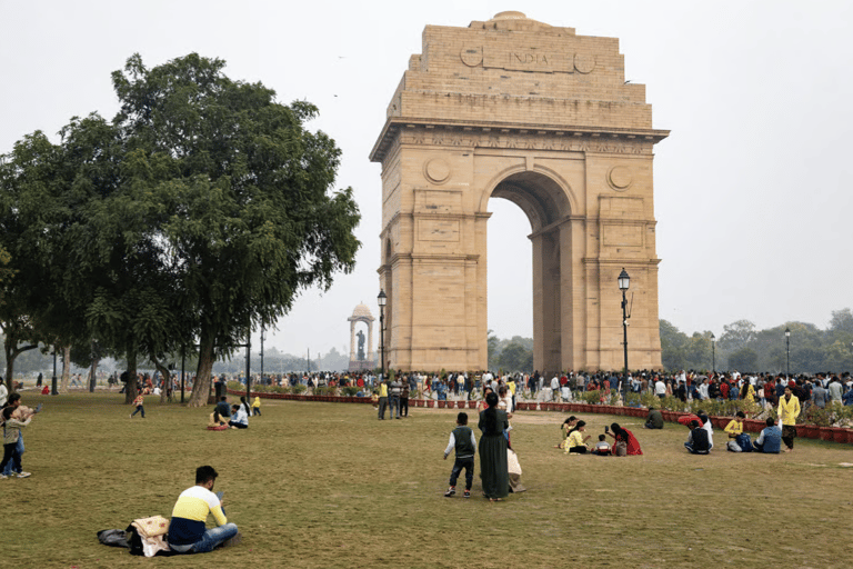 From Delhi: 3-Day Golden Triangle Tour with Hotel Stays Private Tour with Home Stays Accommodation