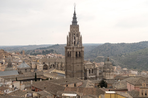 Toledo 5-uur durende privétour in een auto vanuit MadridStandaard Optie