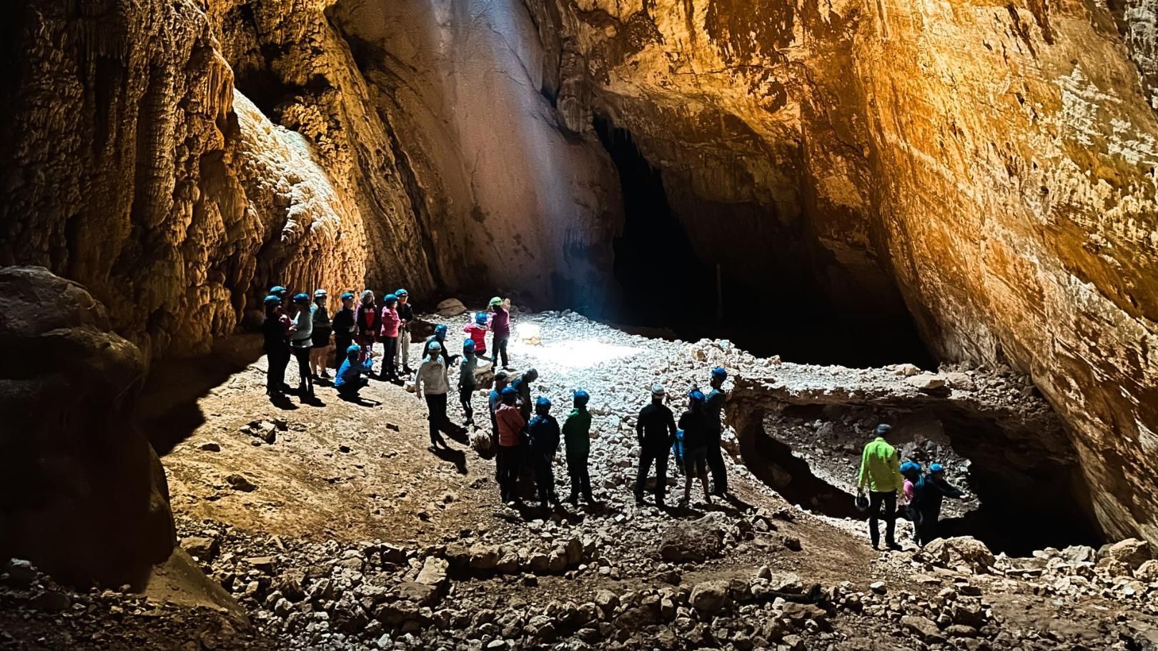 Oliena: Sa Nurre de Su Hoda Höhlenwanderung