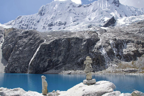 Huaraz: Laguna 69 Full-Day Guided Trekking Adventure