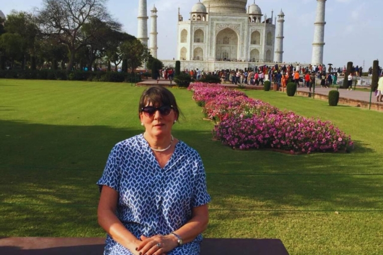Ab Mumbai: Taj Mahal & Agra Private geführte TourPrivate Tour ab Mumbai - nur Auto, Fahrer und Reiseleiter