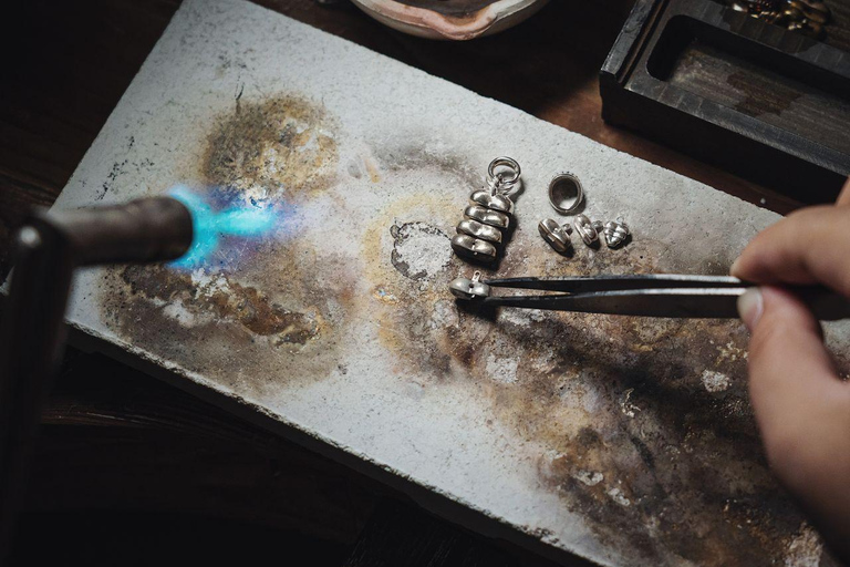 Galle Gem Tour: Private Jewelry-Making Workshop & Transfer