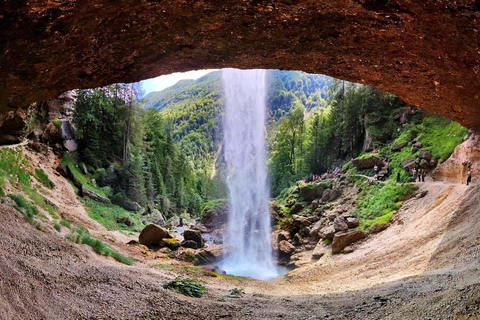 Bled: E-Bike Tour to Peričnik Waterfall with Lake Kreda