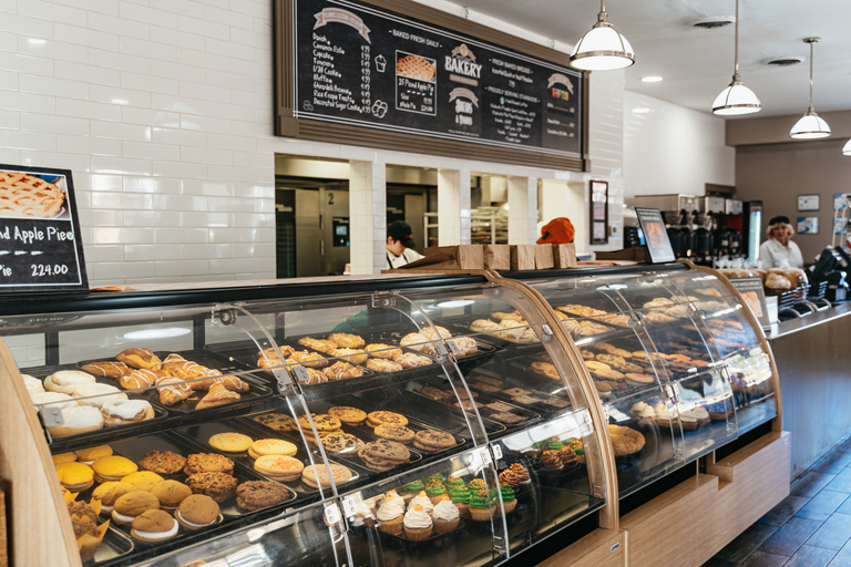 Pigeon Forge: biglietto d'ingresso al parco tematico DollywoodBiglietto d'ingresso per 1 giorno al parco a tema Dollywood