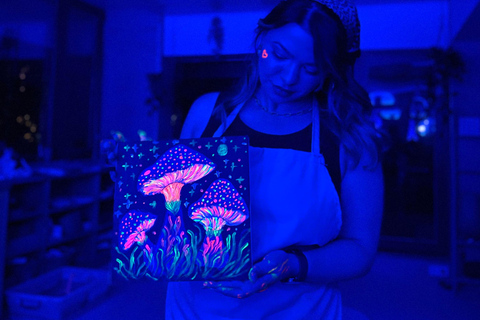 Antalya: Neon Painting Workshop - Art That Glows in the Dark