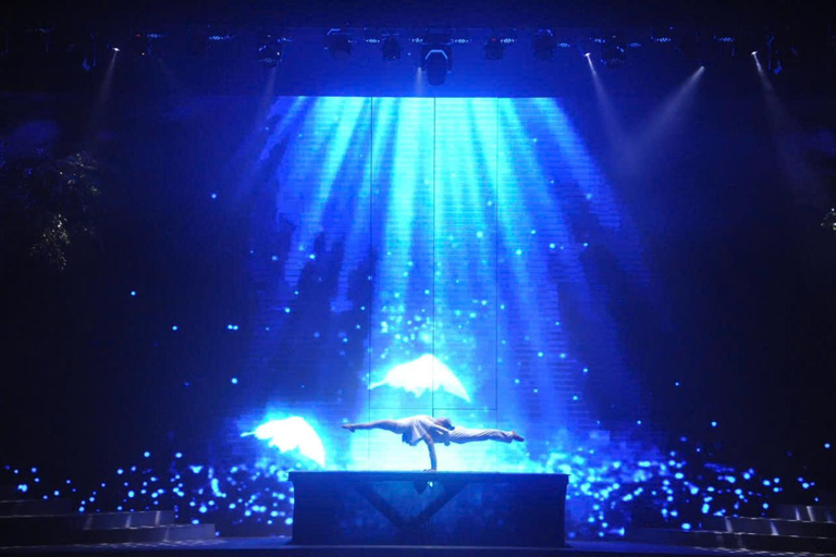 Zachód słońca w Da Nang: wioska Mat, pagoda Nam Sơn i Charming ShowZachód słońca w Da Nang: wioska Mat, pagoda Nam Sơn i uroczy show