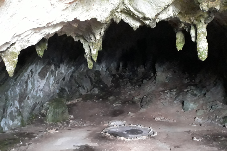 Athen: Tagestour nach Delphi, zur Korykischen Höhle und zum Schlachtfeld der 300Von Athen aus: Delphi, Korykische Höhle, Leonidas und Schlachtfeld