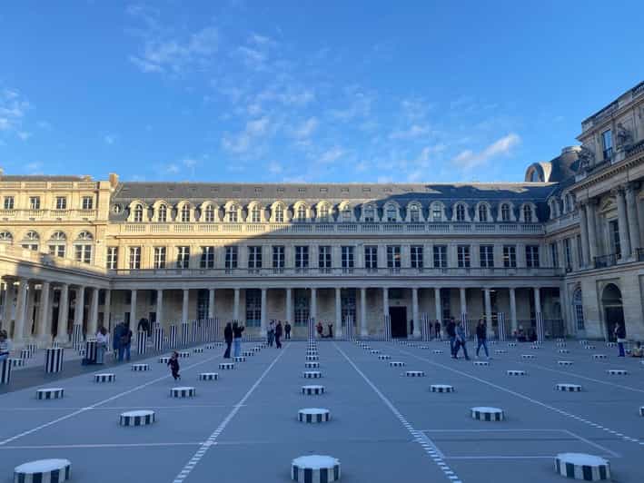 Treasure Hunt in Paris: "Under the Covered Passages"