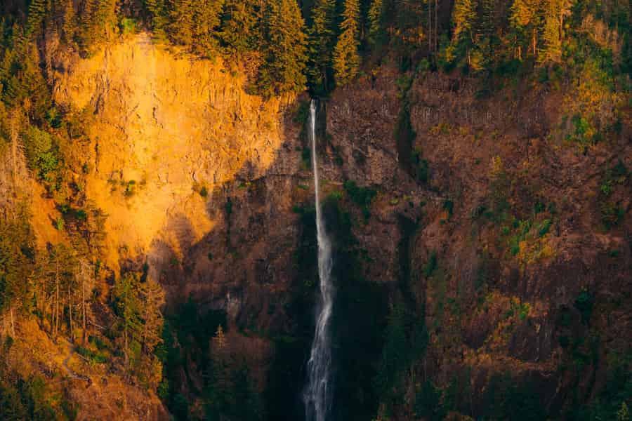 Portland: Columbia Gorge Waterfalls Scenic Air Tour. Foto: GetYourGuide