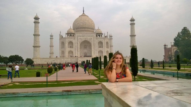 Visit From Agra  Sunrise @Taj Mahal with Private Jaipur Transfer in Agra