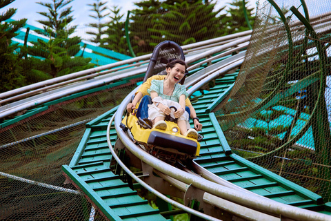 Z Da Nang: Złoty Most na wzgórzach Ba Na + relaksujący masażLarge Group Tour including Ticket – No Lunch - No Massage