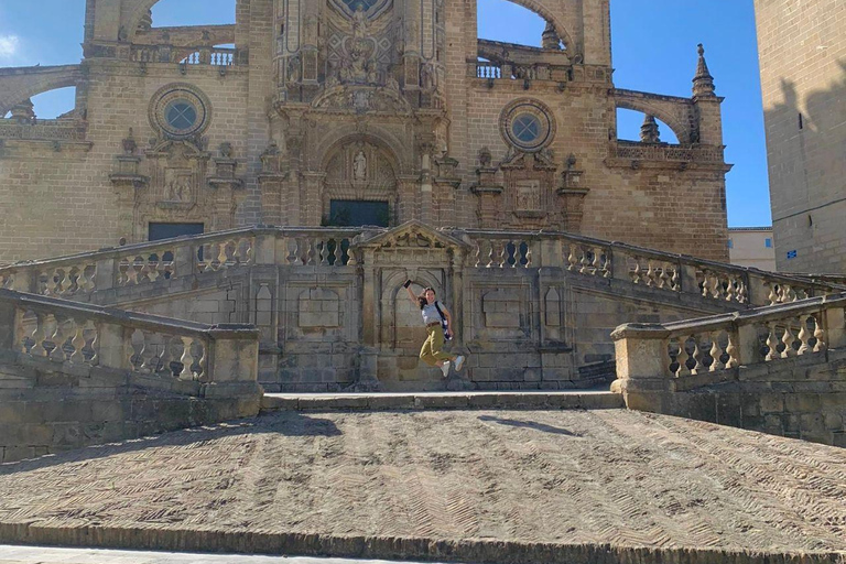 Round of Sherry here, pls! Walking Tour and Sherry Wine Tasting in Tabanco