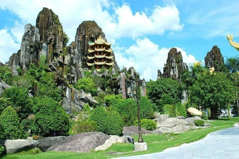 Transfert de Hue à Hoi An via le pont d&#039;or - collines de BaNaVia Marble - Golden Bridge - Hai Van Pass - Lang Co - Lap An