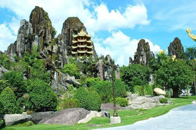 Transfert de Hue à Hoi An via le pont d&#039;or - collines de BaNaVia Marble - Golden Bridge - Hai Van Pass - Lang Co - Lap An