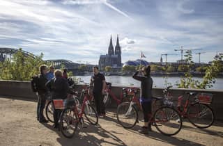 Köln: 3-stündige Fahrradtour zu Highlights mit ortskundigem Guide