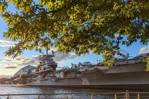 NYC Guided Tours with Statue of Liberty and One World Trade