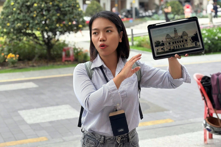 Ho Chi Minh City: Downtown Walking Tour with Local Join-group tour