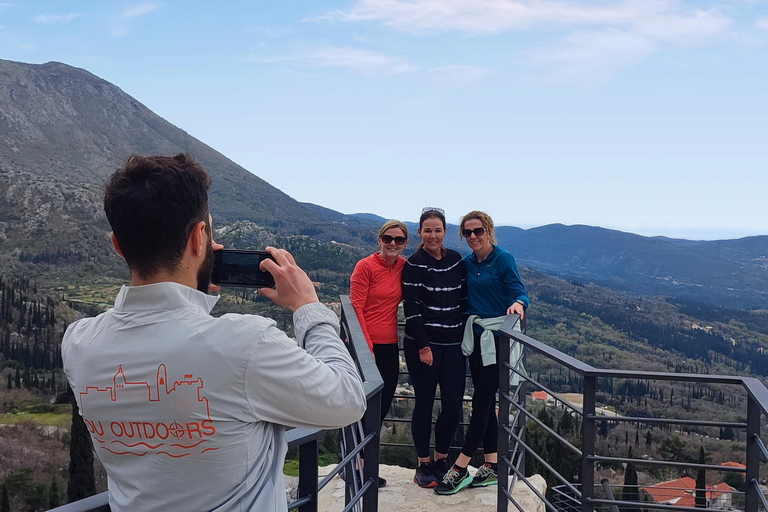 Rural biking & wine tasting tour