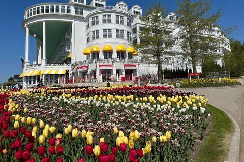 Mackinac Island Private Day Tour from Chicago Private Group 1-2