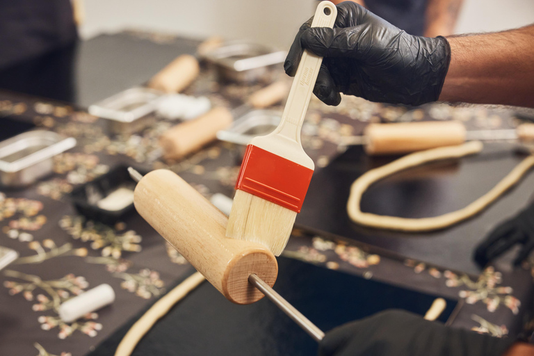 Budapest: Traditional Chimney Cake (Kürtőskalács) Workshop