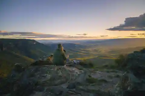 Intima Blue Mountains Vilda kängurur, vildmark och solnedgång