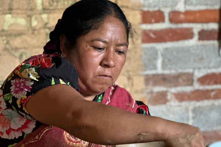 Oaxaca: Artisan Clay Pottery Workshop w/Breakfast and Brunch