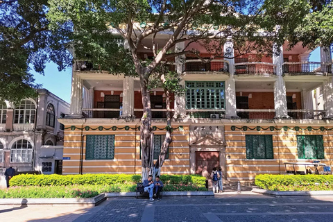 Guangzhou: Thirteen Hongs Museum & Shamian Island Tour