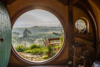 From Auckland, Hobbiton & Hamilton Gardens Small Group Tour - Housity