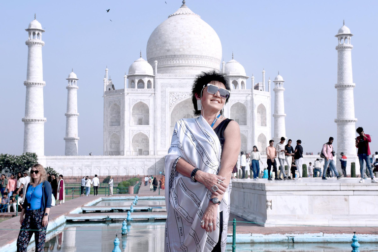 Van Delhi: privé Taj Mahal-zonsopgang met bezienswaardigheden in AgraAlleen in Agra City - auto met chauffeur en gids