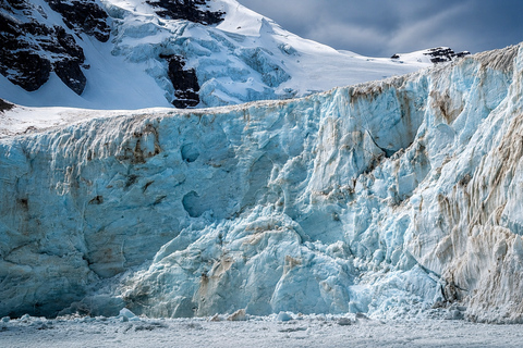 Private 4x4 & Trek: Touch Ventanani Glacier (5,010m) La Paz Private 4x4 & Trek: Ventanani Glacier 5010 m+ Andean snack