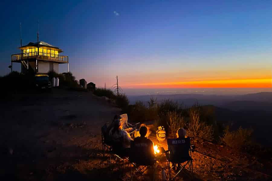 Yosemite: Devils Peak 4X4 Sunset Jeep Tour mit ortskundigem Guide. Foto: GetYourGuide Yosemite: Devils Peak 4X4 Sunset Jeep Tour mit ortskundigem Guide. Foto: GetYourGuide