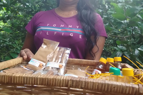 Koggala: Authentic Experience with Cinnamon Girl Koggala Cinnamon Experience with pickup from Ahangama