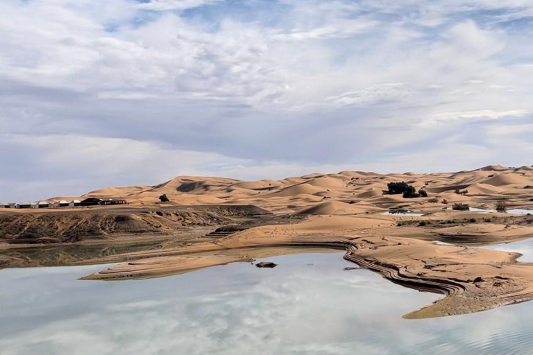 From Marrakech: Private 4-Day Tour To Merzouga & Luxury Camp From Marrakech: 4-Day Private premium Trip & Luxury camp.