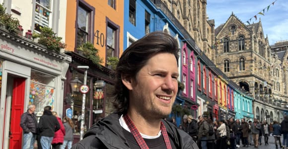 The Local Lad: How Edinburgh Changed the World Walking Tour