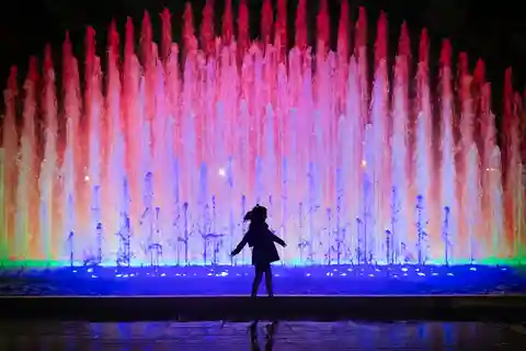 Lima: Espectáculo Iluminado del Circuito de Agua Mágico