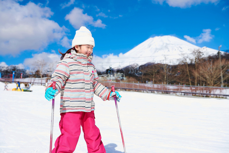 Desde Tokio: Excursión de un Día de Esquí de Invierno en la Estación Nieve Fujiyama YetiB (SKI + FORFAIT), nos vemos en Shinjuku