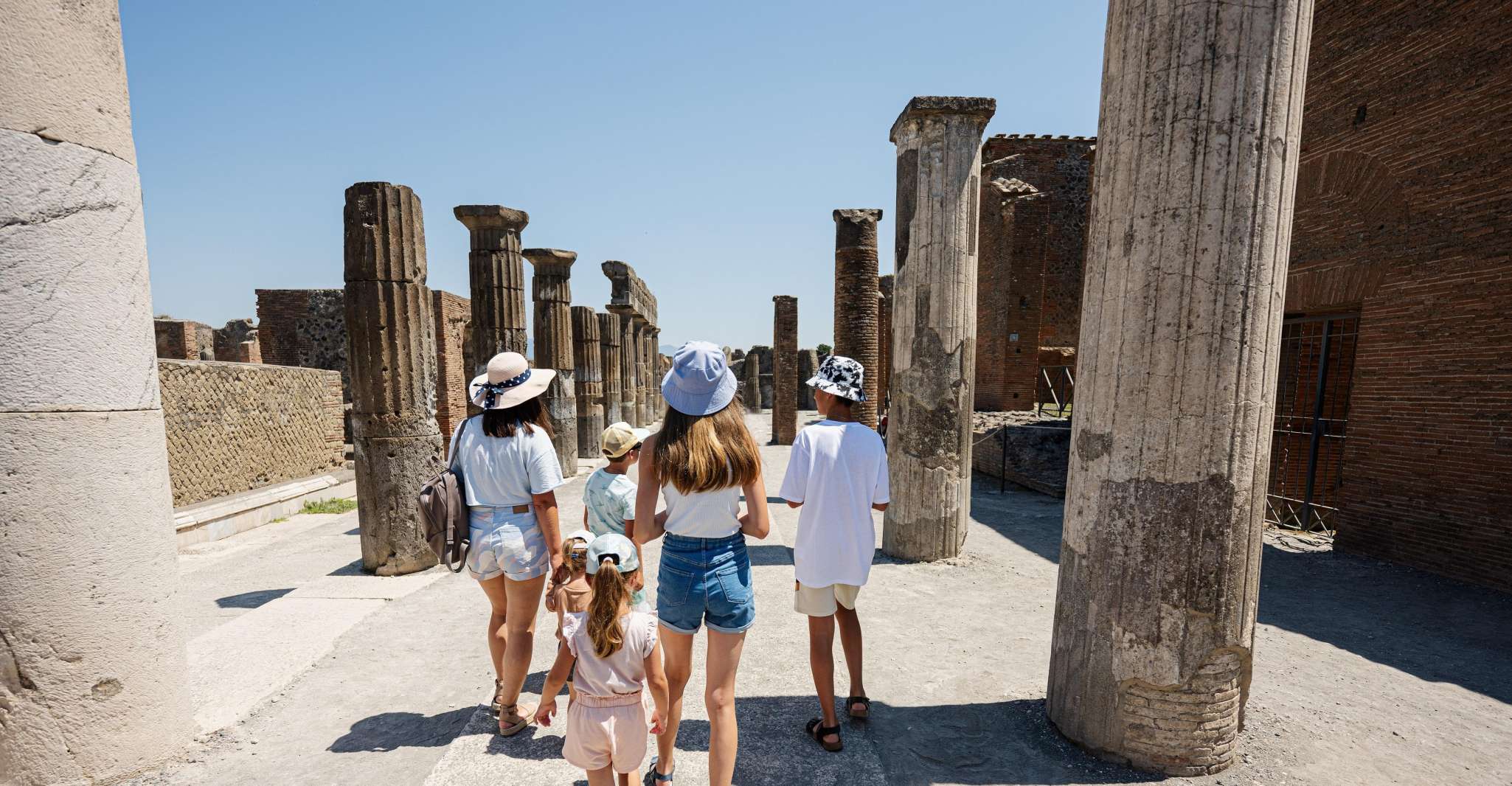 From Rome, Pompeii, Amalfi Coast, and Sorrento Day Trip - Housity