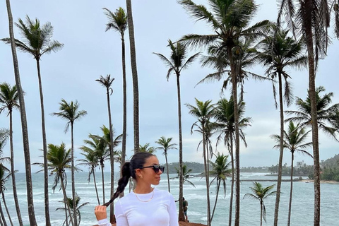 Mirissa & Tangalle: Tuk-Tuk Tour with blue beach island