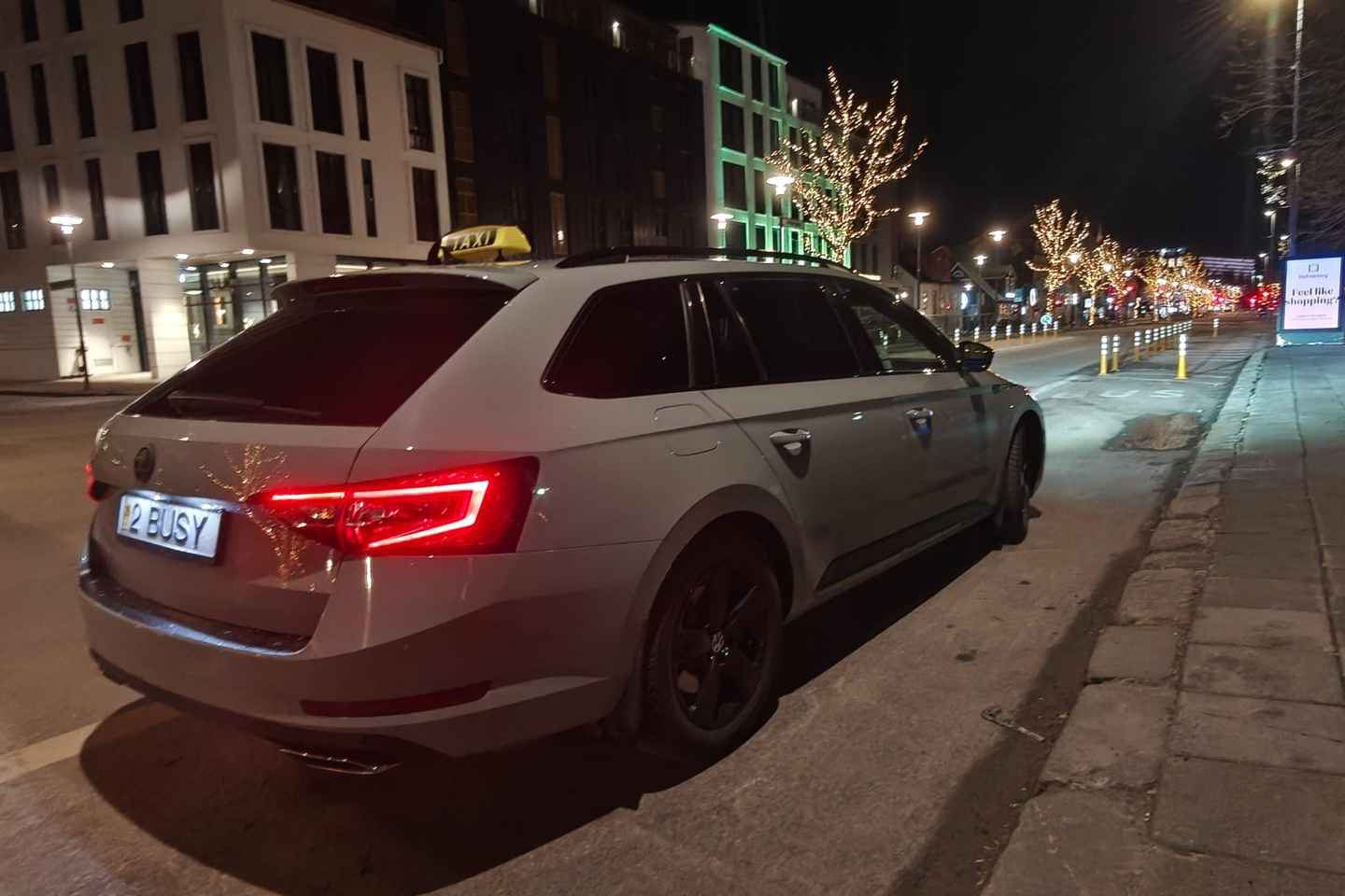 レイキャビクからケプラヴィーク空港（KEF）への移動方法