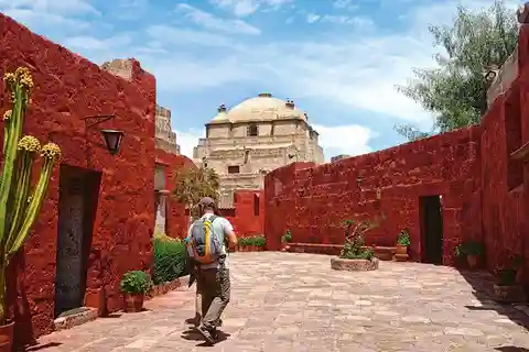 Arequipa: Guided Walking Tour of the White City