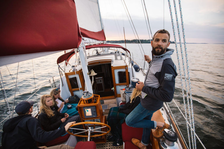 Sail Bainbridge Island & Seattle Waters - Classic Sailboat 2 Hour Sail