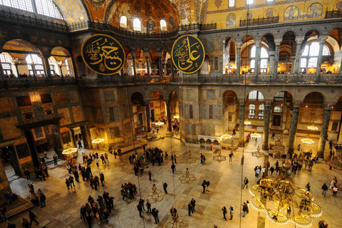 Istanbul: Topkapi Palace &amp; Hagia Sophia Fast-Track Tour