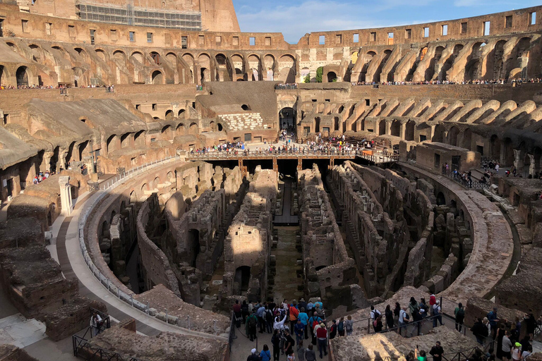 Rom: Colosseum Colosseum, Forum och Palatinkullen Guidad tur