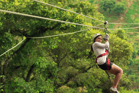 Laos: Jungle Zipline en Caving TourLaos: Jungle Zipline en speleologie-tour