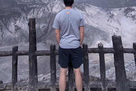Bandung: Tour del vulcano Tangkuban Parahu e delle aree circostanti