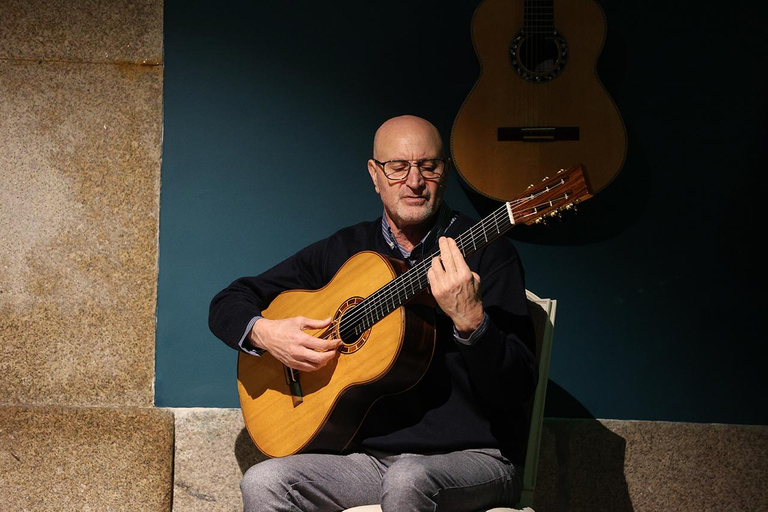 Oporto: Único Concierto de Fado en la Estación de São Bento