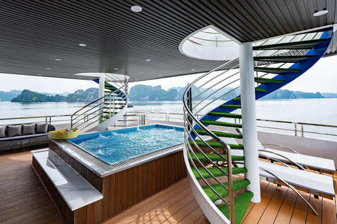 Hanoi: Halong Bay Day Tour with 5-star Cruise & Transfer