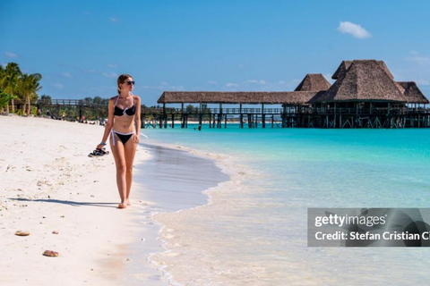 Zanzibar: Mnemba Dolphin Swim, Turtle Aquarium & Beach Trip TOUR WITHOUT HOTEL TRANSFER(PICK UP AND DROP OFF)