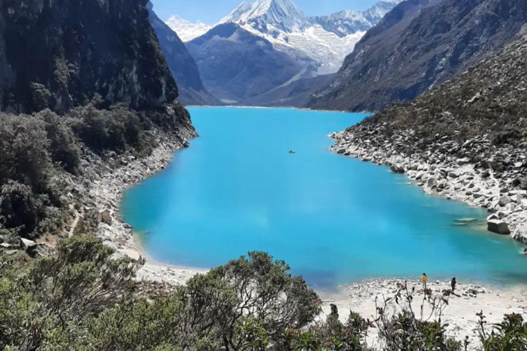 Discover Laguna Parón - Turquoise Beauty